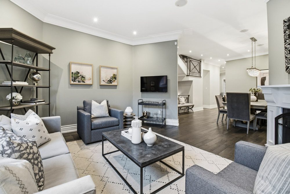 Open property gallery