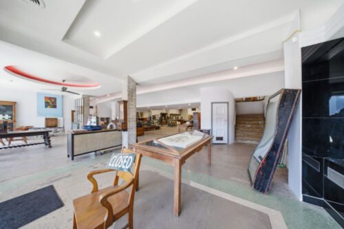 Open property gallery