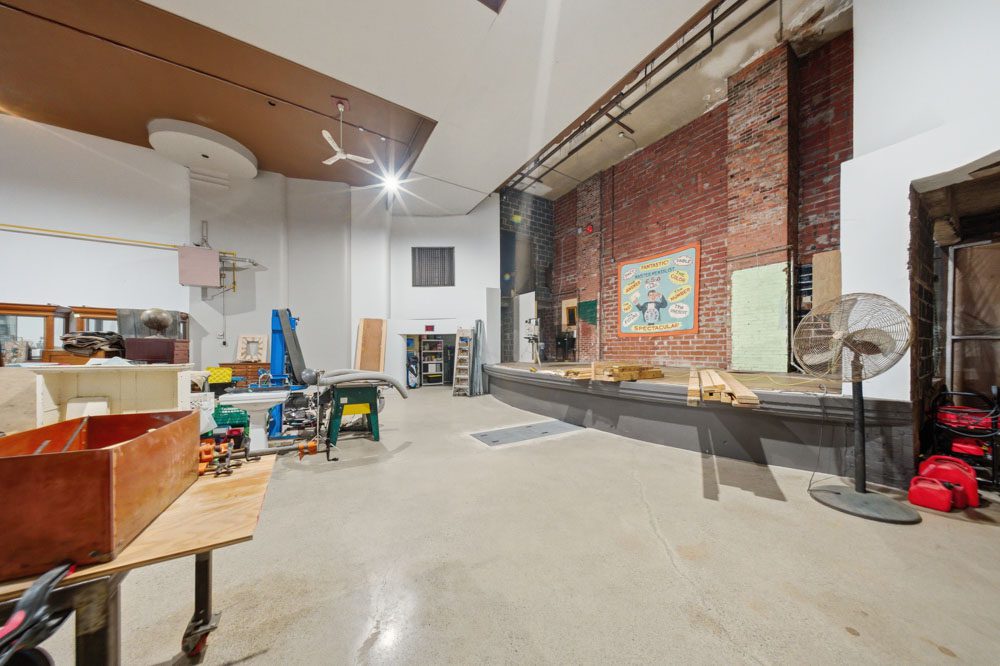 Open property gallery