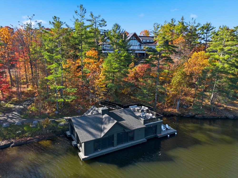 Open property gallery