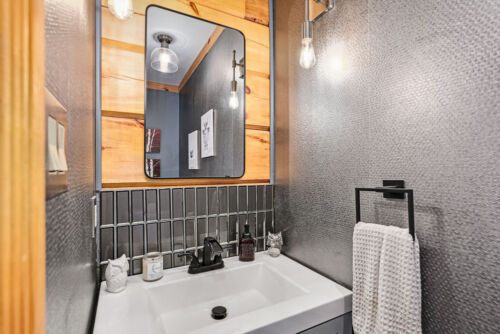 Open property gallery