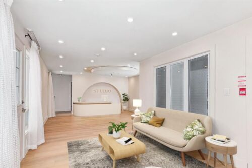 Open property gallery